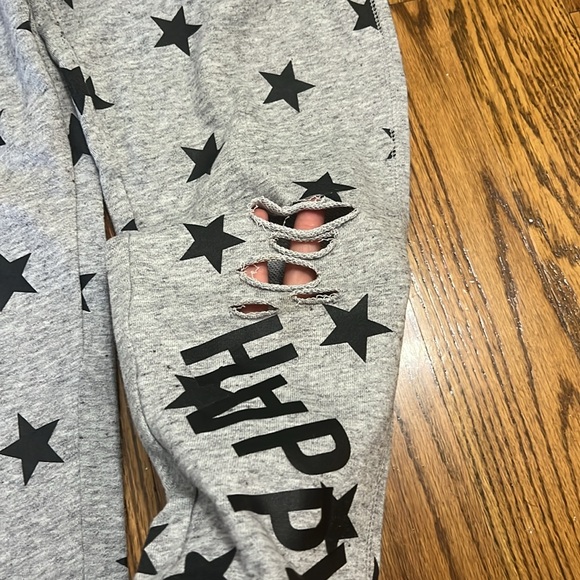 Chic2Chic Girls Jogging Pants - Picture 4 of 8